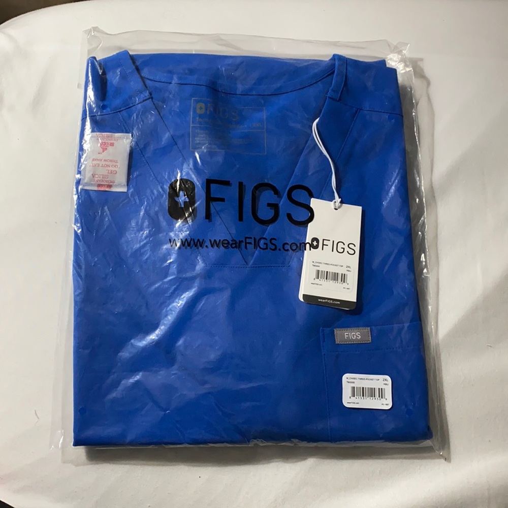 FIGS Scrub Top